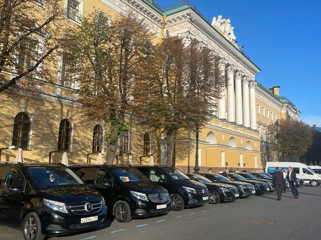 наш автопарк на ПМЭФ