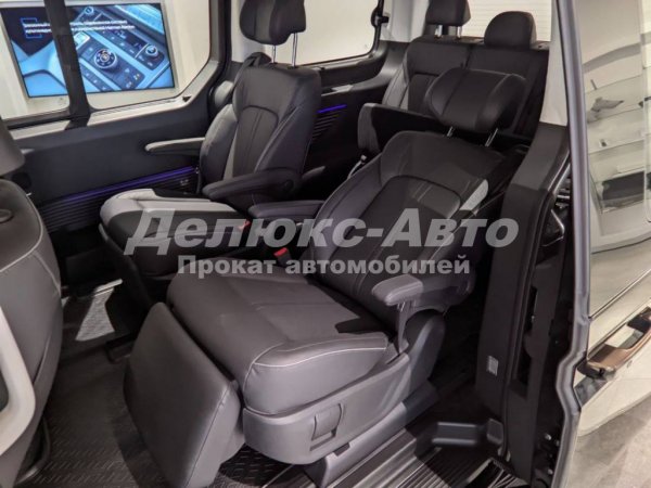 Hyundai Staria 6 мест