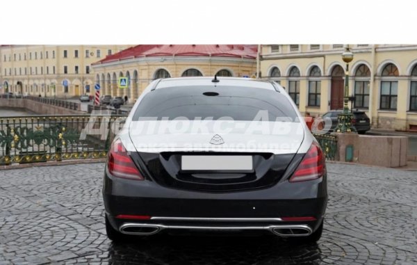 Mercedes Maybach S-222 Серо-Черный
