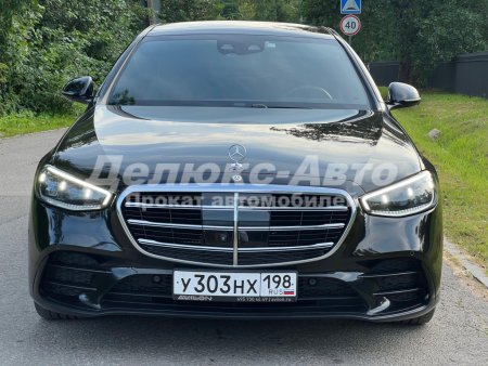 Mercedes S-223 AMG Черный