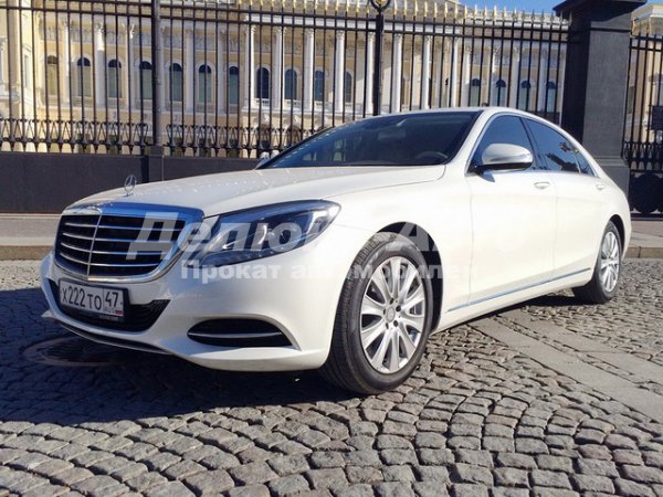 Mercedes S-222 AMG белый