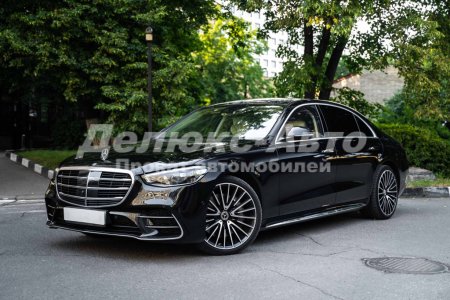 Mercedes S-223 AMG Черный