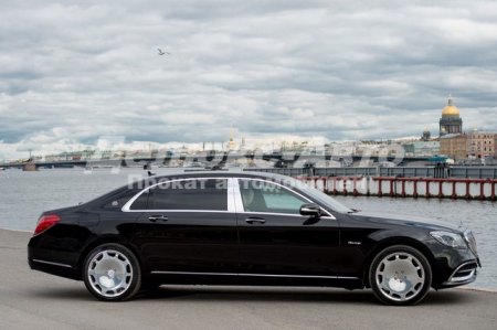 Mercedes Maybach S-222 Черный