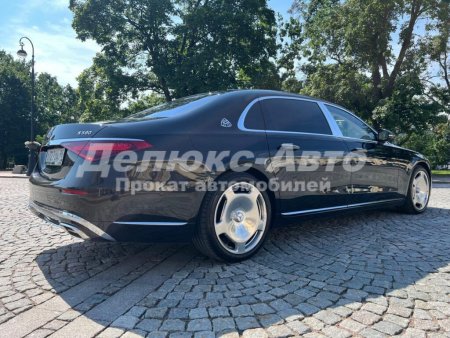 Mercedes Maybach S-223 Черный