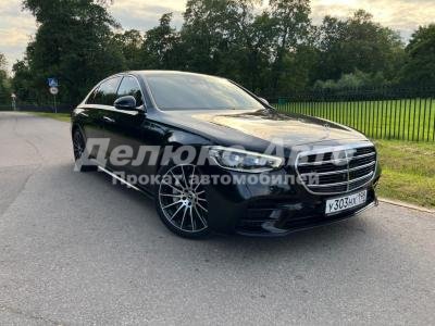 Mercedes S-223 AMG Черный