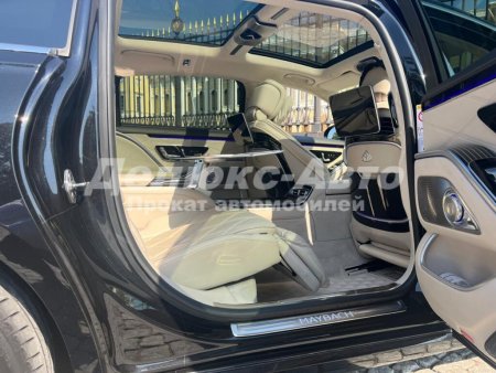 Mercedes Maybach S-223 Черный