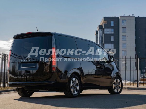 Hyundai Staria 6 мест