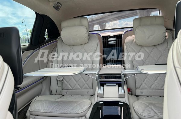 Mercedes Maybach S-223 Черный